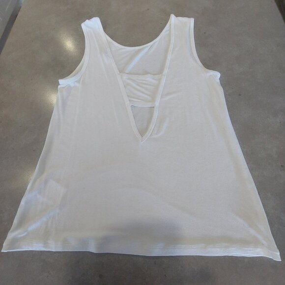 BANANA REPUBLIC Women's White Sleeveless Tank Top w/Low V-Back/Band - Medium - Picture 2 of 6